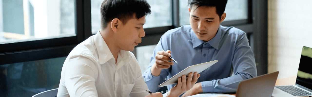 Malaysian Business Reporting Overview Malaysian Business Reporting Overview
